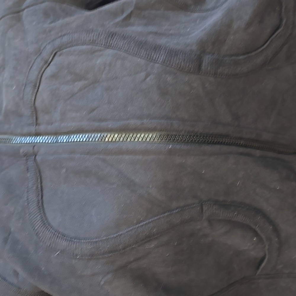 Lululemon Scuba Sweatshirt - Picture 3 of 8